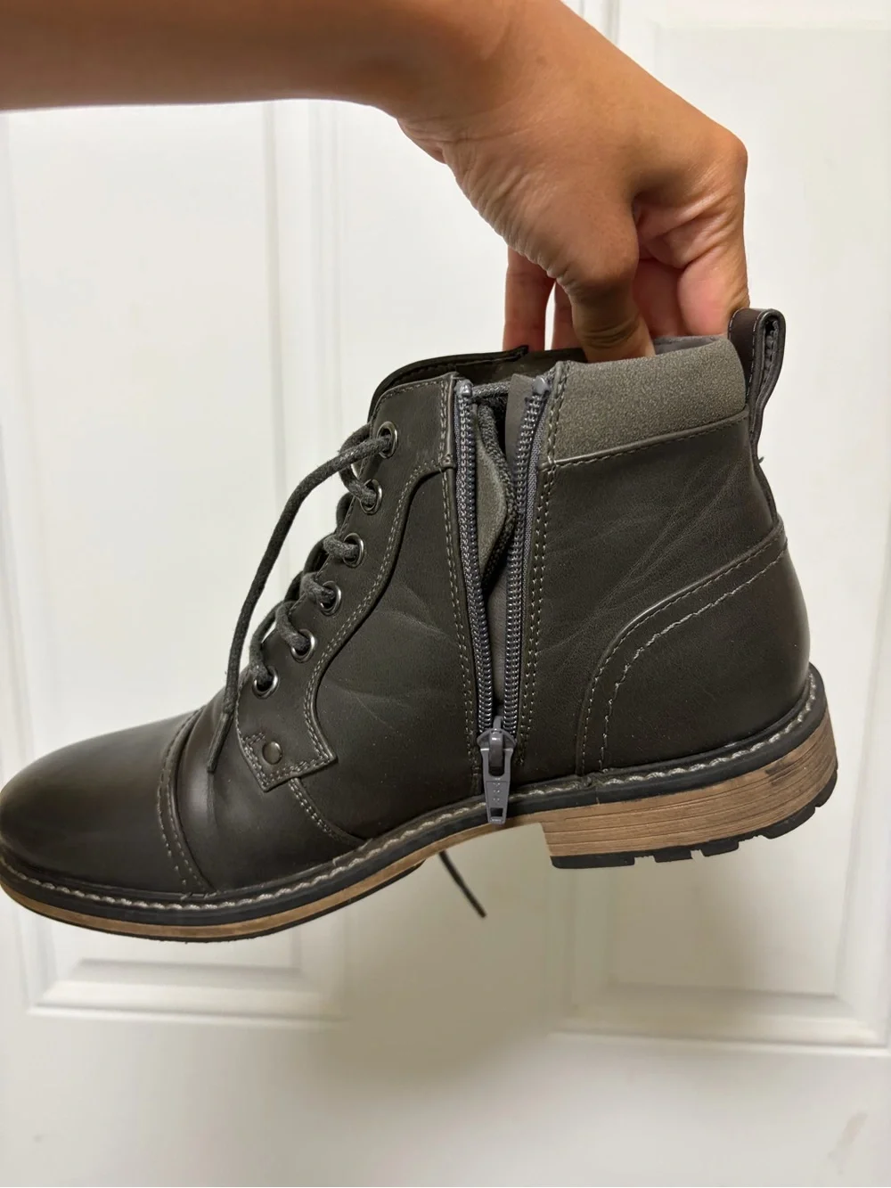 Steve Madden stylish steve
